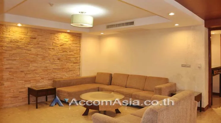 unitPet friendly |  3 Bedrooms  Apartment For Rent in Sukhumvit, Bangkok  near BTS  (13002350)