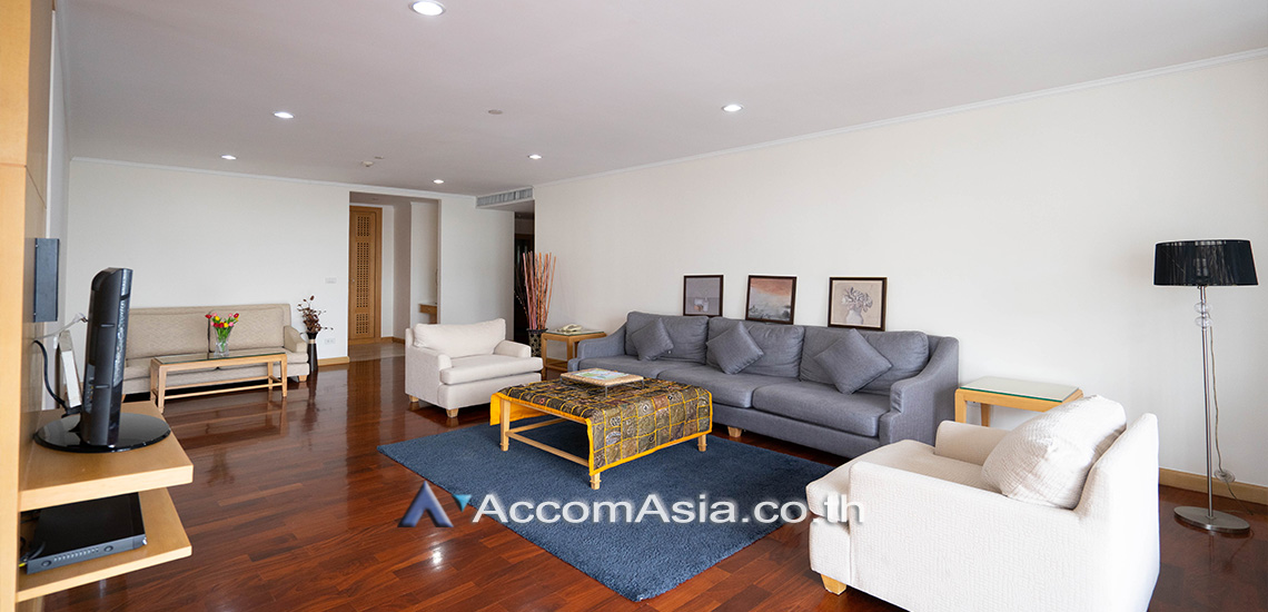  2  3 br Apartment For Rent in Sukhumvit ,Bangkok BTS Phrom Phong at Apartment with Top Facilities, Close to Emshere 13002355