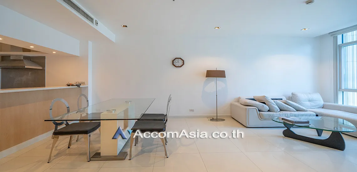 unit 2 Bedrooms  Condominium For Rent in Ploenchit, Bangkok  near BTS Ploenchit (13002379)