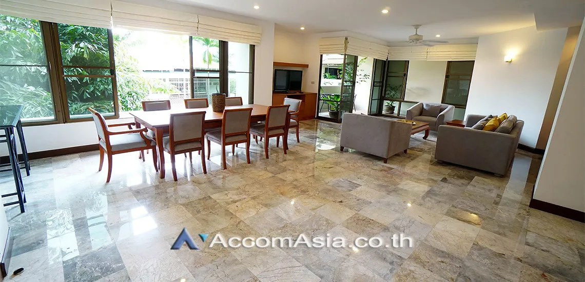 unit 3 Bedrooms  Apartment For Rent in Sukhumvit, Bangkok  near BTS Phrom Phong (13002395)