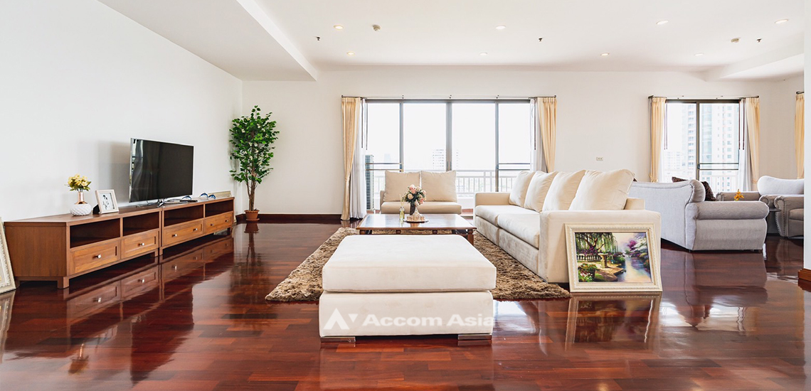 unit 4 Bedrooms  Apartment For Rent & Sale in Sathorn, Bangkok  near BRT Thanon Chan (1001103)