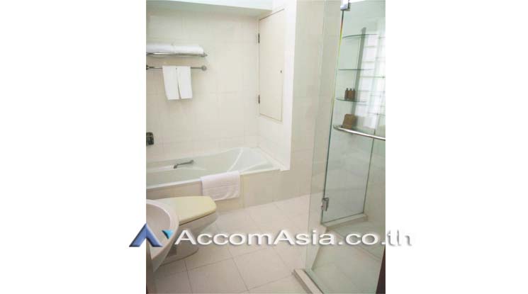 6  2 br Apartment For Rent in Silom ,Bangkok BTS Sala Daeng at Brand New Service Apartment 13002453