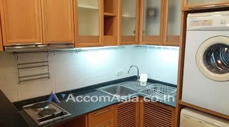unit 1 Bedroom  Condominium For Rent & Sale in Ploenchit, Bangkok  near BTS Chitlom (13002556)