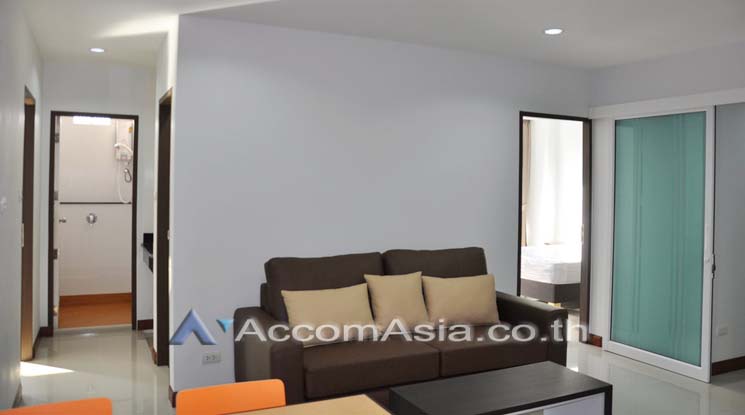 5  2 br Apartment For Rent in Sukhumvit ,Bangkok BTS Ekkamai at Low Rised Building 13002625