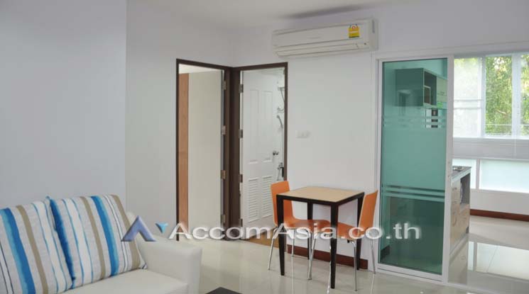 4  1 br Apartment For Rent in Sukhumvit ,Bangkok BTS Ekkamai at Low Rised Building 13002627