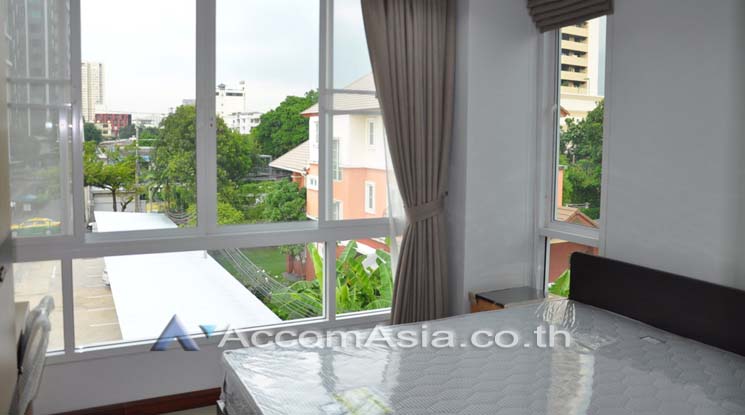 8  2 br Apartment For Rent in Sukhumvit ,Bangkok BTS Ekkamai at Low Rised Building 13002629