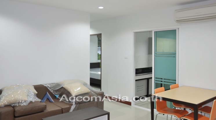  1  2 br Apartment For Rent in Sukhumvit ,Bangkok BTS Ekkamai at Low Rised Building 13002633
