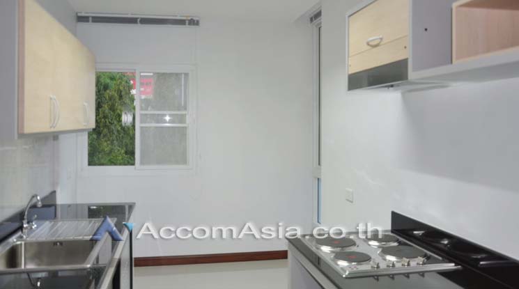 6  2 br Apartment For Rent in Sukhumvit ,Bangkok BTS Ekkamai at Low Rised Building 13002633