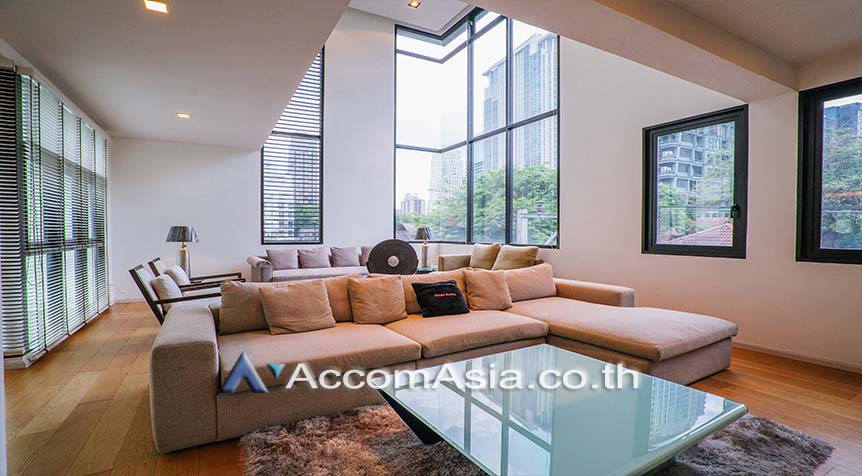 5  3 br House For Rent in Ploenchit ,Bangkok BTS Ploenchit 13002670