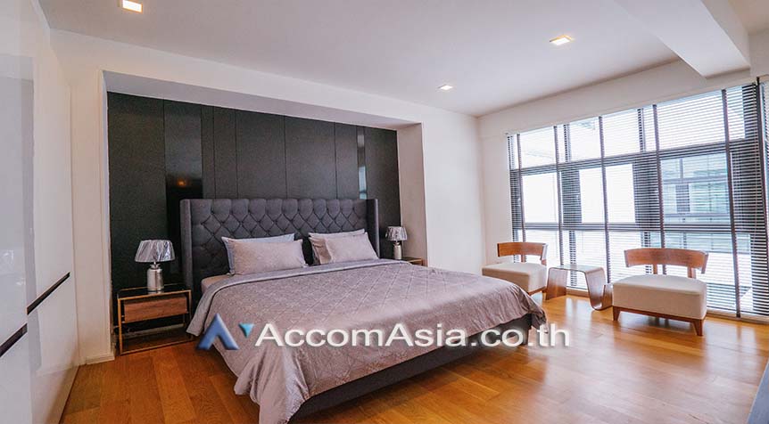 10  3 br House For Rent in Ploenchit ,Bangkok BTS Ploenchit 13002670