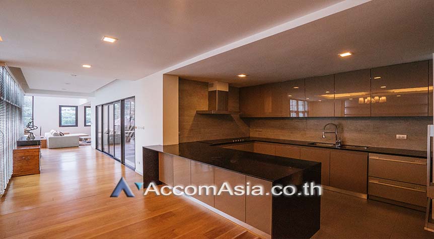6  3 br House For Rent in Ploenchit ,Bangkok BTS Ploenchit 13002670