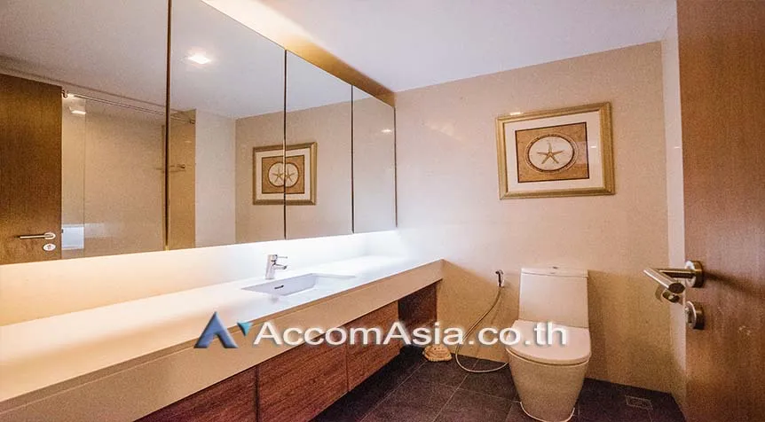 19  3 br House For Rent in Ploenchit ,Bangkok BTS Ploenchit 13002670