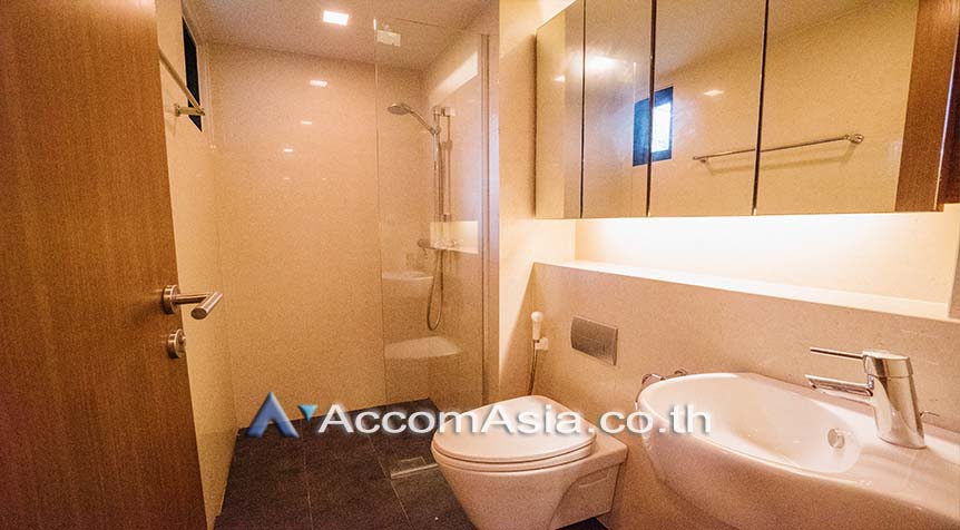 21  3 br House For Rent in Ploenchit ,Bangkok BTS Ploenchit 13002670