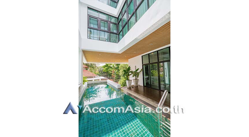 25  3 br House For Rent in Ploenchit ,Bangkok BTS Ploenchit 13002670