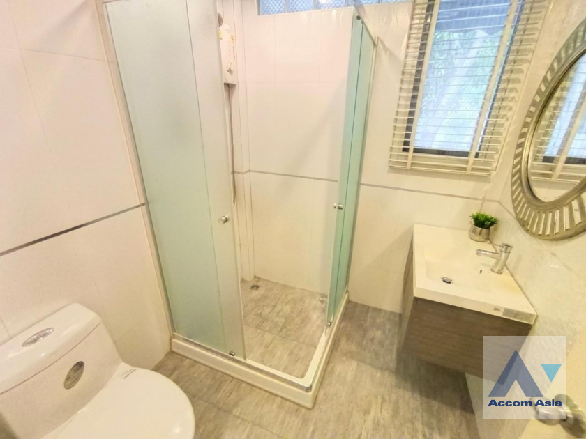 21  3 br House for rent and sale in New Phetchaburi ,Bangkok ARL Ramkhamhaeng AA10032