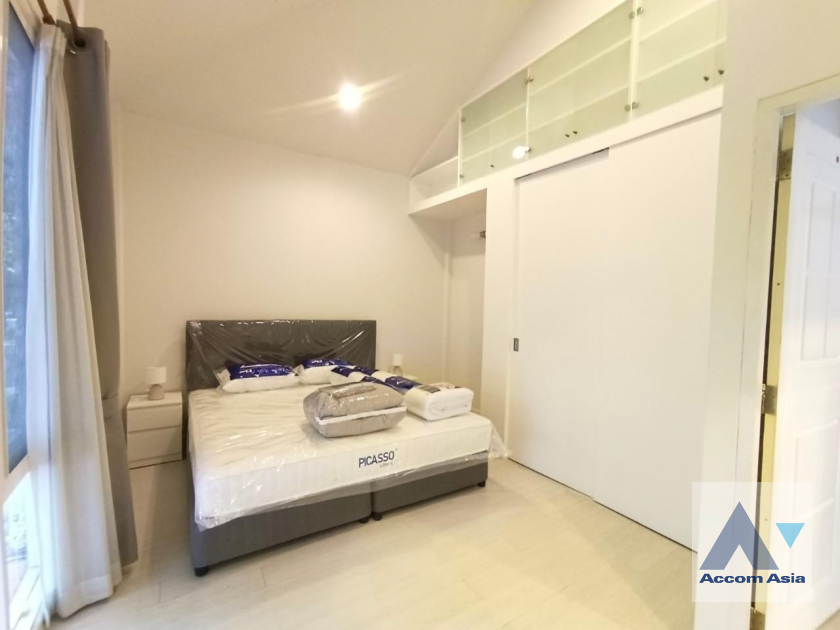 16  3 br House for rent and sale in New Phetchaburi ,Bangkok ARL Ramkhamhaeng AA10032