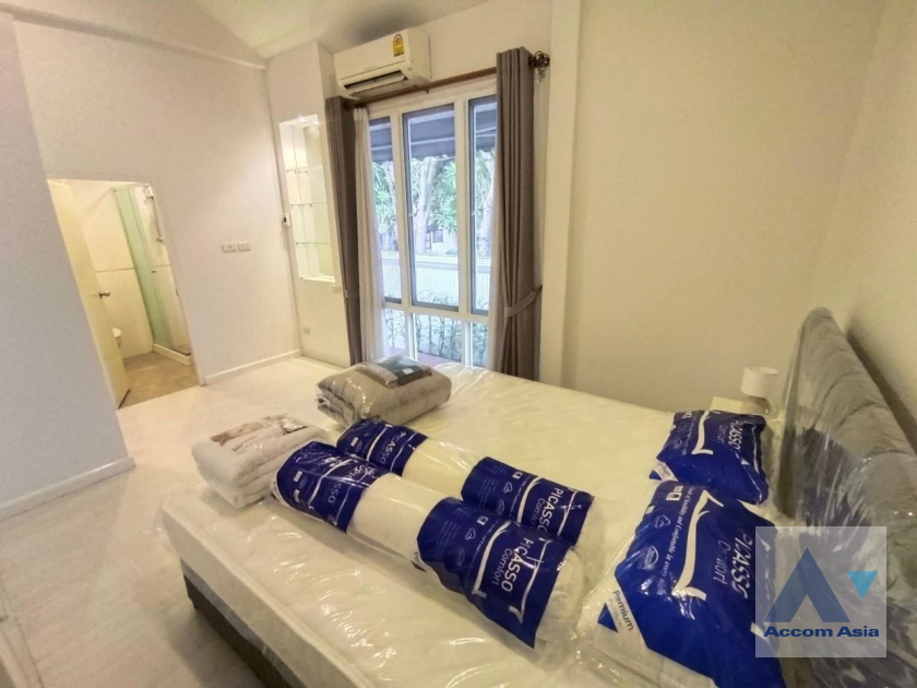 15  3 br House for rent and sale in New Phetchaburi ,Bangkok ARL Ramkhamhaeng AA10032