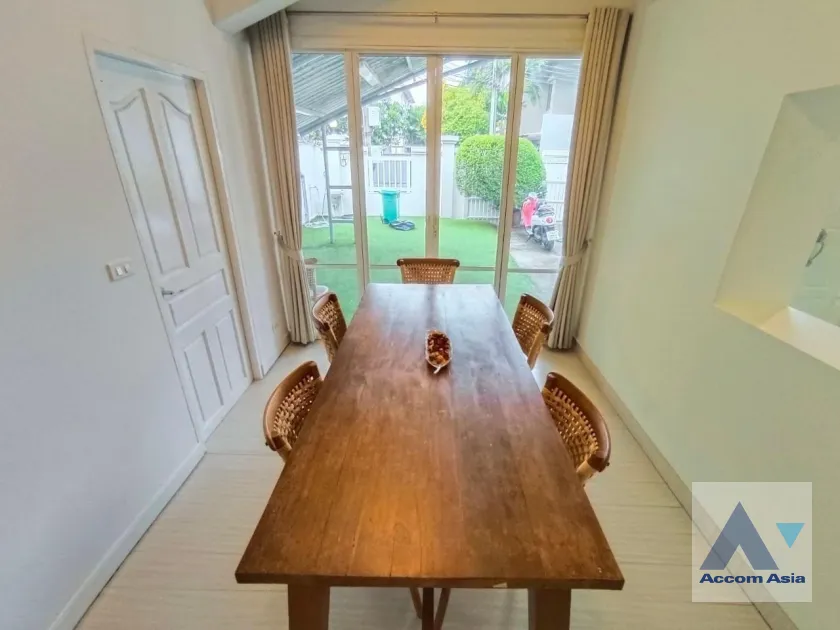 6  3 br House for rent and sale in New Phetchaburi ,Bangkok ARL Ramkhamhaeng AA10032