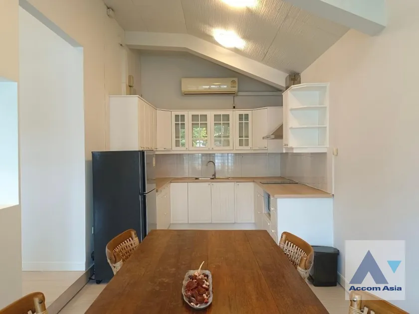 7  3 br House for rent and sale in New Phetchaburi ,Bangkok ARL Ramkhamhaeng AA10032