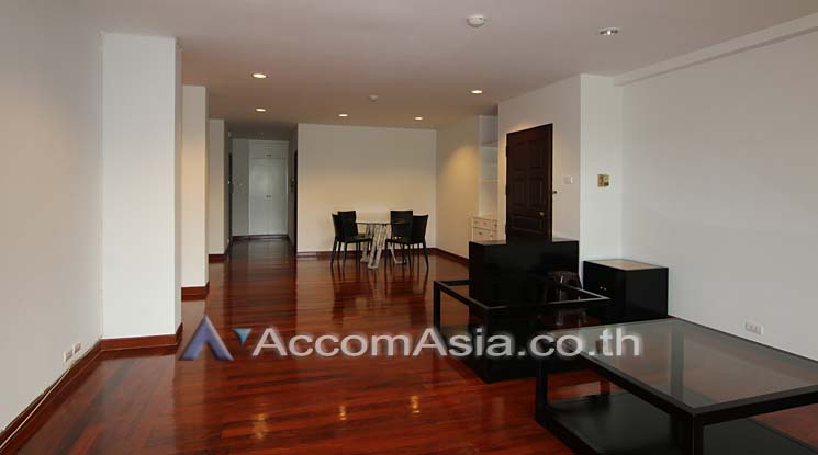  1  3 br Apartment for rent and sale in Ploenchit ,Bangkok BTS Ploenchit - MRT Lumphini at Low rised Apartment in Ruamrudee AA10036
