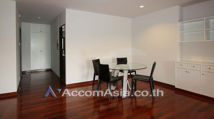  1  3 br Apartment for rent and sale in Ploenchit ,Bangkok BTS Ploenchit - MRT Lumphini at Low rised Apartment in Ruamrudee AA10036