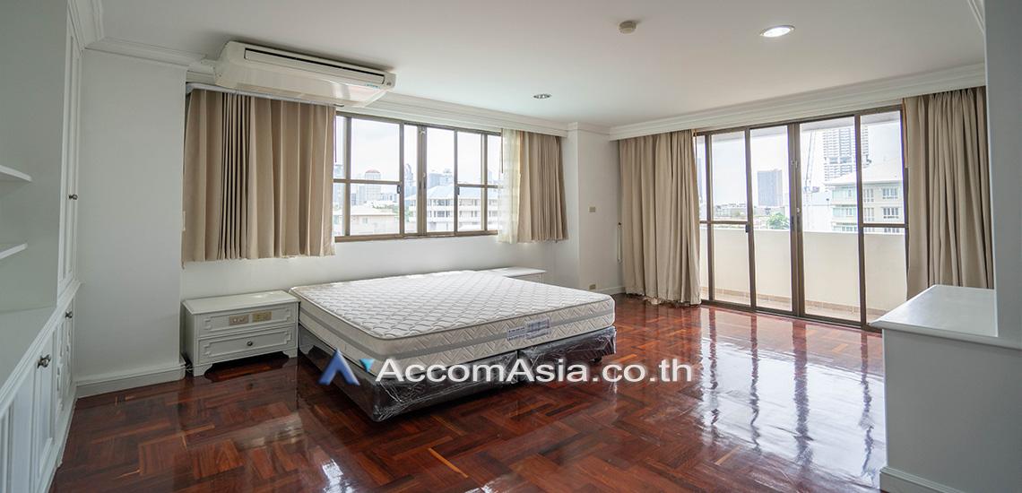 10  3 br Apartment For Rent in Sukhumvit ,Bangkok BTS Phrom Phong at Pet friendly - High rise Apartment in Phrom Phong AA10096
