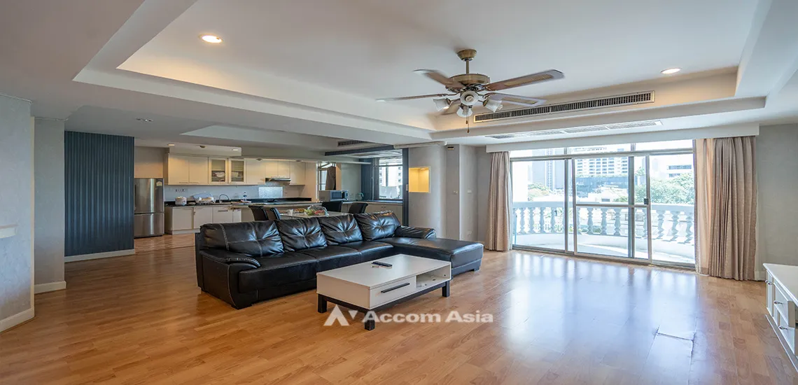 unit 3 Bedrooms  Condominium For Rent in Sukhumvit, Bangkok  near BTS Phrom Phong (AA10100)