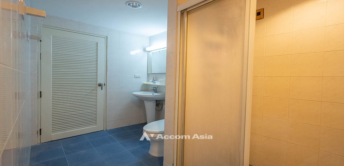 11  3 br Condominium For Rent in Sukhumvit ,Bangkok BTS Phrom Phong at Royal Castle Sukhumvit 39 AA10100