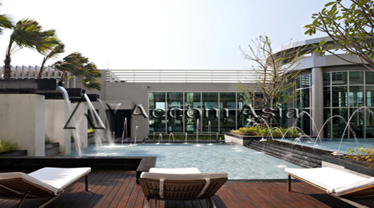  2  1 br Condominium For Sale in Ratchadaphisek ,Bangkok MRT Ratchadaphisek at Rhythm Ratchada Huaykwang AA10111