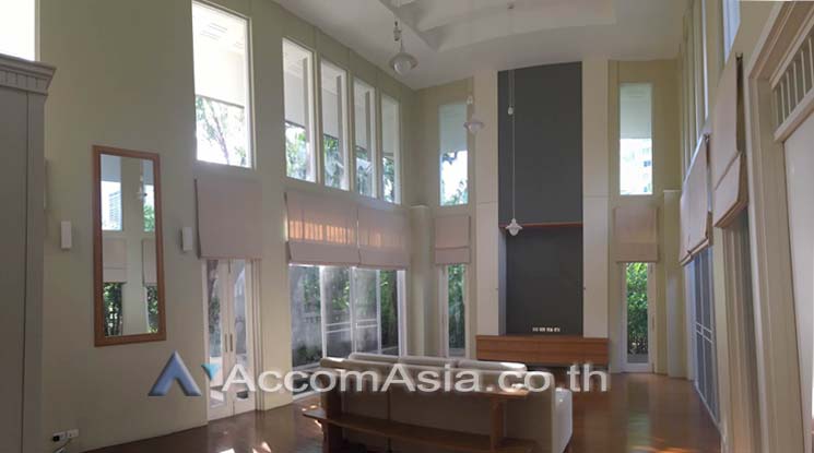 5  3 br House For Rent in Sukhumvit ,Bangkok MRT Sukhumvit - BTS Asok at House in Compound AA10114
