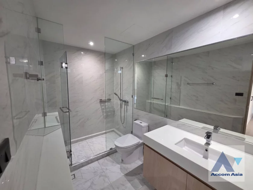 11  3 br Apartment For Rent in Sukhumvit ,Bangkok BTS Thong Lo at Perfect For A Big Family AA10265