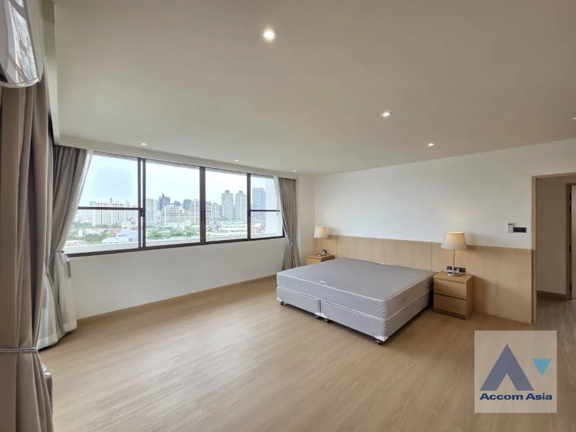 6  3 br Apartment For Rent in Sukhumvit ,Bangkok BTS Thong Lo at Perfect For A Big Family AA10265