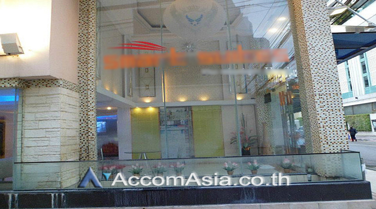  2  Condominium For Sale in Sukhumvit ,Bangkok BTS Nana at Hotel AA10354