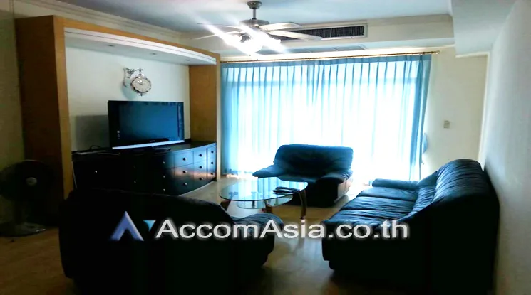 unit 3 Bedrooms  Condominium For Rent in Sukhumvit, Bangkok  near BTS Phrom Phong (AA10415)