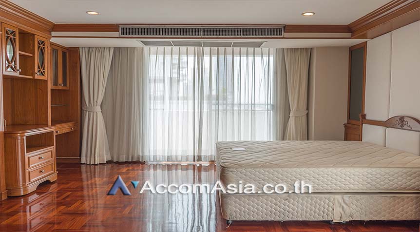 11  4 br Apartment For Rent in Sukhumvit ,Bangkok MRT Sukhumvit - BTS Asok at Newly renovated modern style living place AA10416