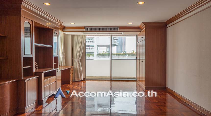 5  4 br Apartment For Rent in Sukhumvit ,Bangkok MRT Sukhumvit - BTS Asok at Newly renovated modern style living place AA10416