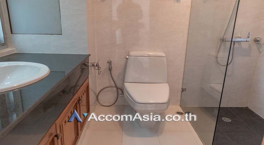 9  4 br Apartment For Rent in Sukhumvit ,Bangkok MRT Sukhumvit - BTS Asok at Newly renovated modern style living place AA10416