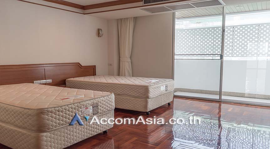 10  4 br Apartment For Rent in Sukhumvit ,Bangkok MRT Sukhumvit - BTS Asok at Newly renovated modern style living place AA10416