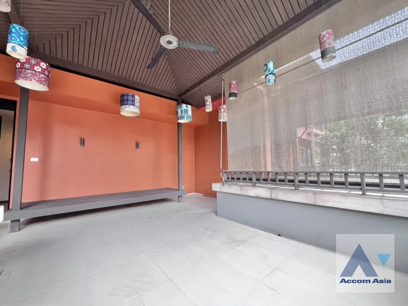 8  5 br House for rent and sale in Sukhumvit ,Bangkok BTS Thong Lo at Perfect For Family AA10435