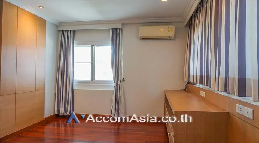 13  4 br House for rent and sale in Pattanakarn ,Bangkok BTS On Nut at Panya Pattanakarn Village AA10448