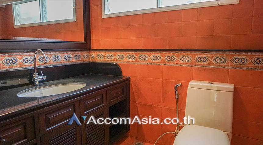 14  4 br House for rent and sale in Pattanakarn ,Bangkok BTS On Nut at Panya Pattanakarn Village AA10448