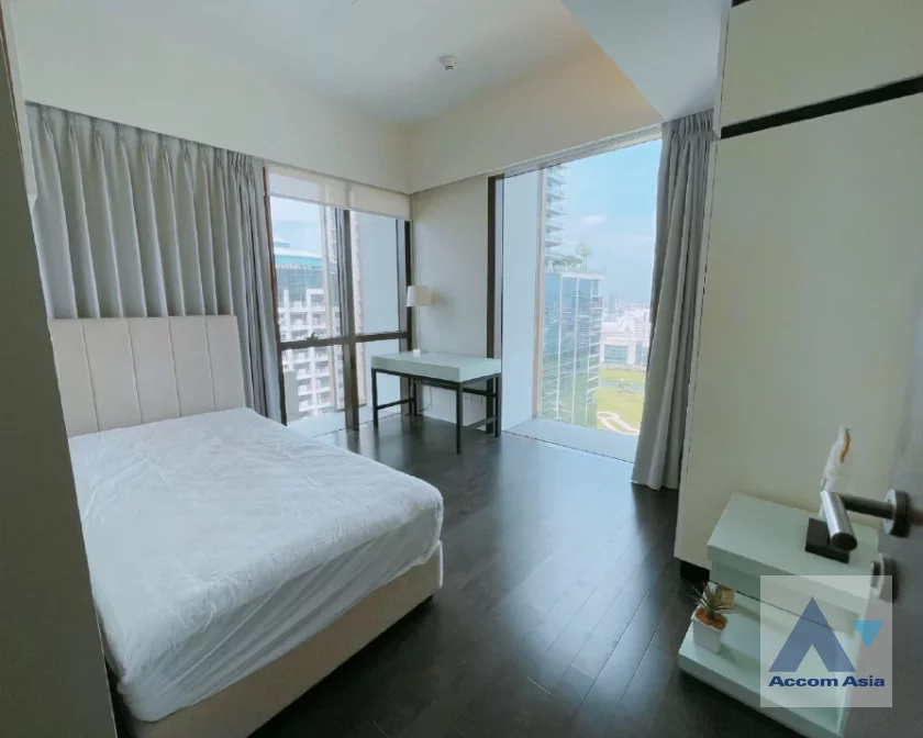 10  2 br Condominium For Rent in Ploenchit ,Bangkok BTS Ratchadamri at Hansar Residence AA10452