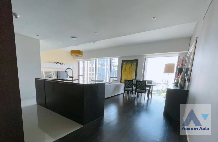  1  2 br Condominium For Rent in Ploenchit ,Bangkok BTS Ratchadamri at Hansar Residence AA10452