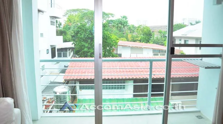 unit 2 Bedrooms  Apartment For Rent in Sukhumvit, Bangkok  near BTS Thong Lo (AA10462)