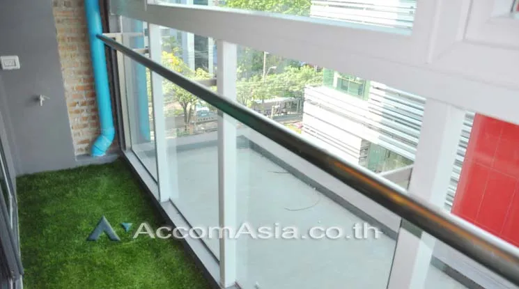 unit 1 Bedroom  Apartment For Rent in Sukhumvit, Bangkok  near BTS Ekkamai (AA10471)