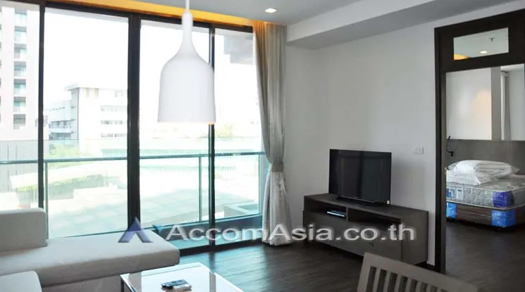 unit 1 Bedroom  Apartment For Rent in Sukhumvit, Bangkok  near BTS Ekkamai (AA10472)