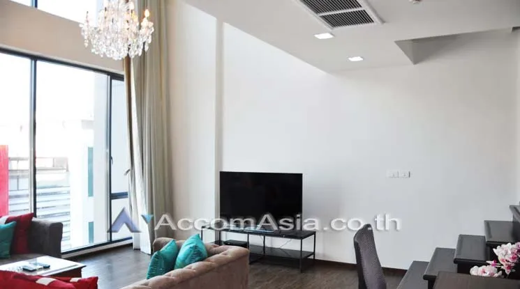 unit 1 Bedroom  Apartment For Rent in Sukhumvit, Bangkok  near BTS Ekkamai (AA10474)