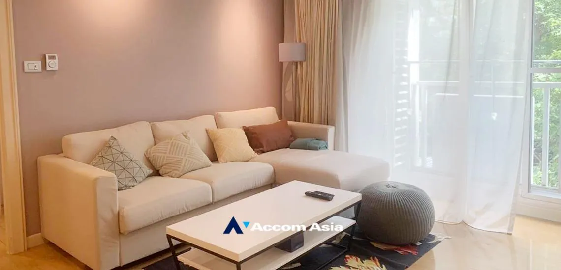 Baan Siri Ruedee Condominium  1 Bedroom for Sale BTS Ploenchit in Ploenchit Bangkok