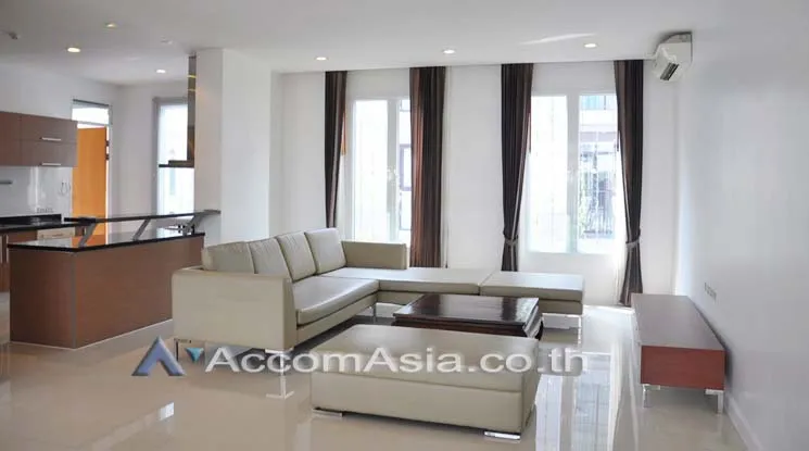 unit 4 Bedrooms  Apartment For Rent & Sale in Sukhumvit, Bangkok  near BTS Asok - MRT Sukhumvit (AA10515)