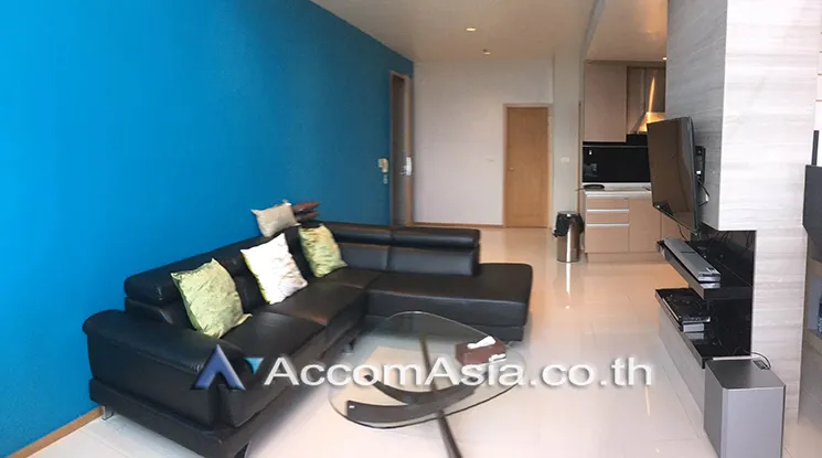 unit 1 Bedroom  Condominium For Sale in Sukhumvit, Bangkok  near BTS Phrom Phong (AA10649)